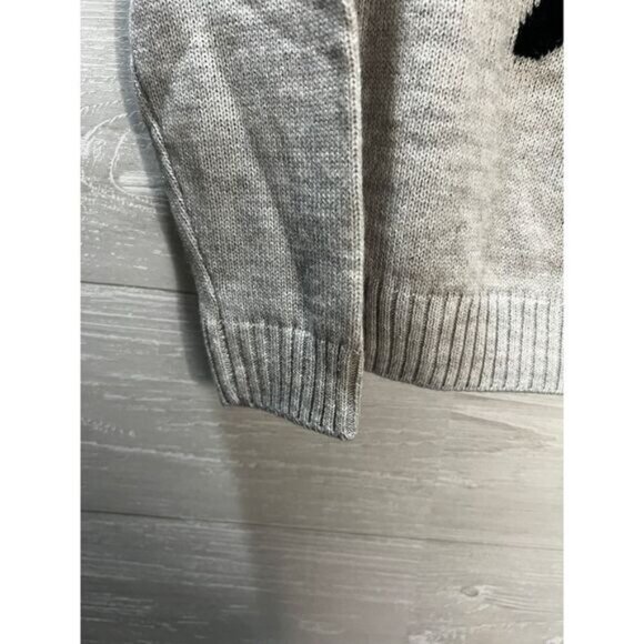 NEW Crew-Neck Pullover Sweater with Penguin Applique Small - Picture 7 of 7